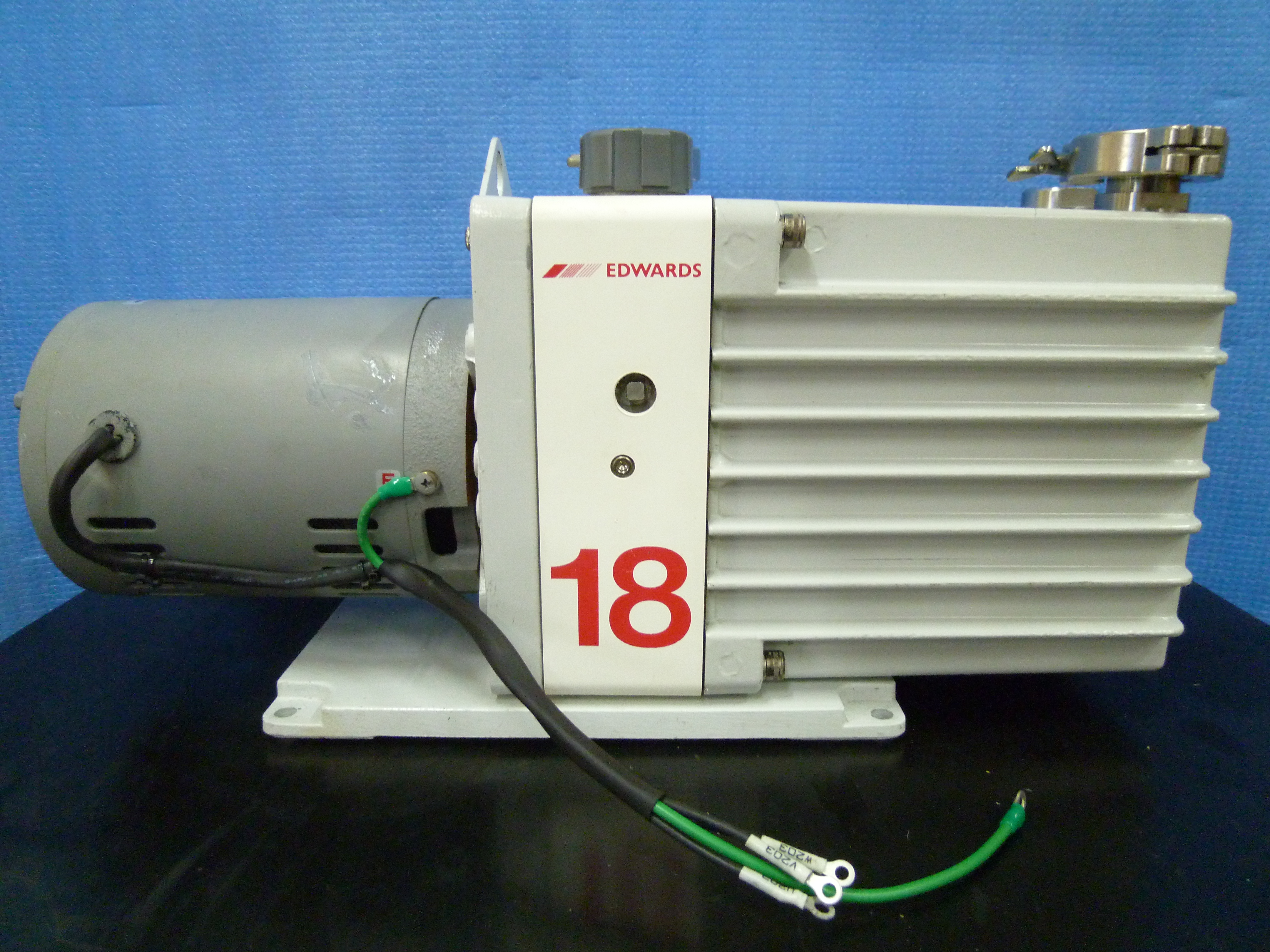 中古 Edwards E2M18 ﾛｰﾀﾘｰﾎﾟﾝﾌﾟ