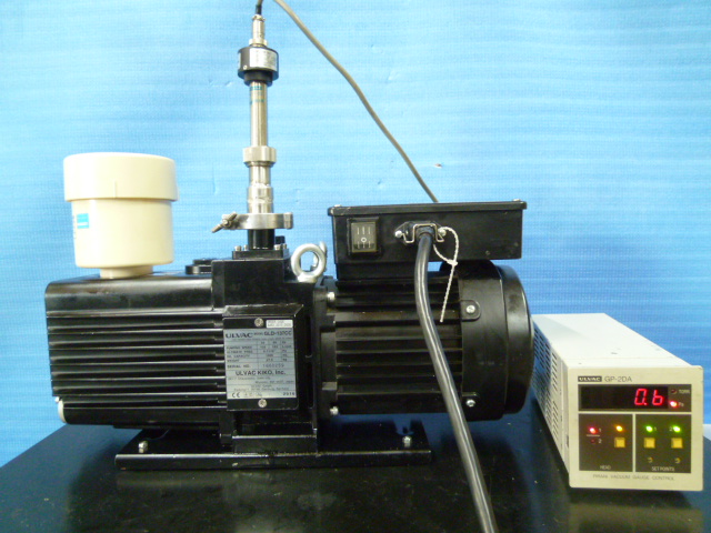 中古ULVAC GLD-137CC ﾛｰﾀﾘｰﾎﾟﾝﾌﾟ