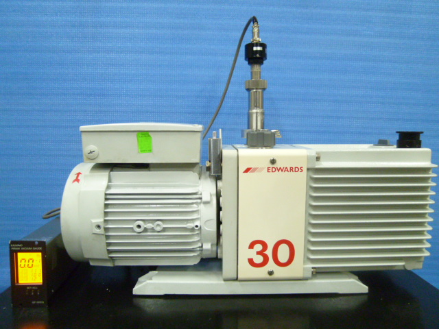 中古 Edwards ロータリーポンプ E2M30