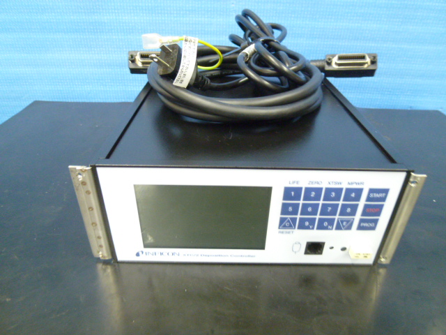 中古　INFICON XTC/2 SN M3XX41A04262